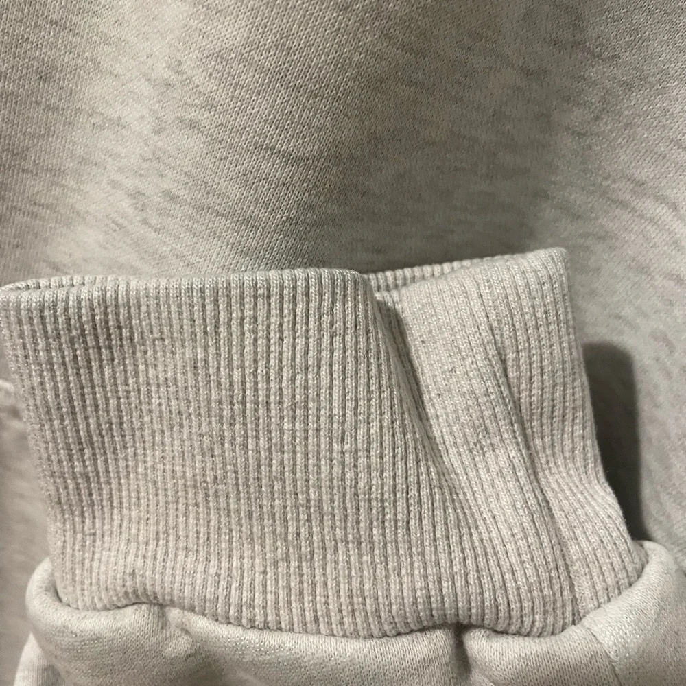 Comfrt Signature Hoodie in Light Heather Gray - Picture 5 of 9